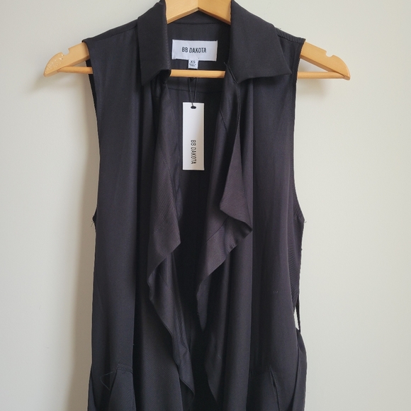 BB Dakota Wrap Star Vest - Picture 3 of 8